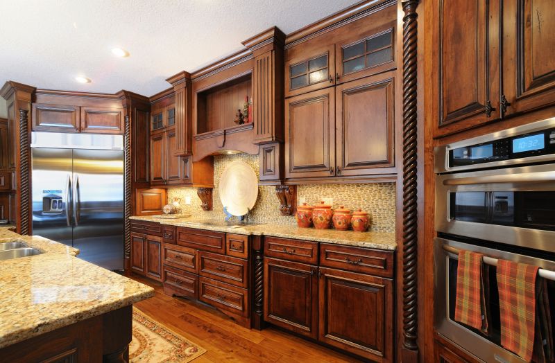 Elegant Traditional Kitchen